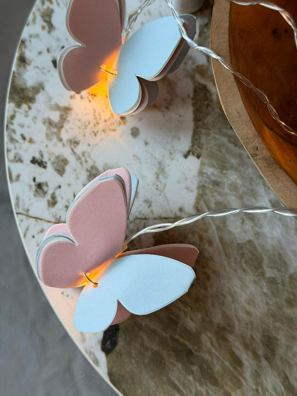 LED-ljusslinga - Fjärilar